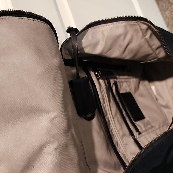 Tumi Voyageur Bryce backpack - Picture 2 of 4